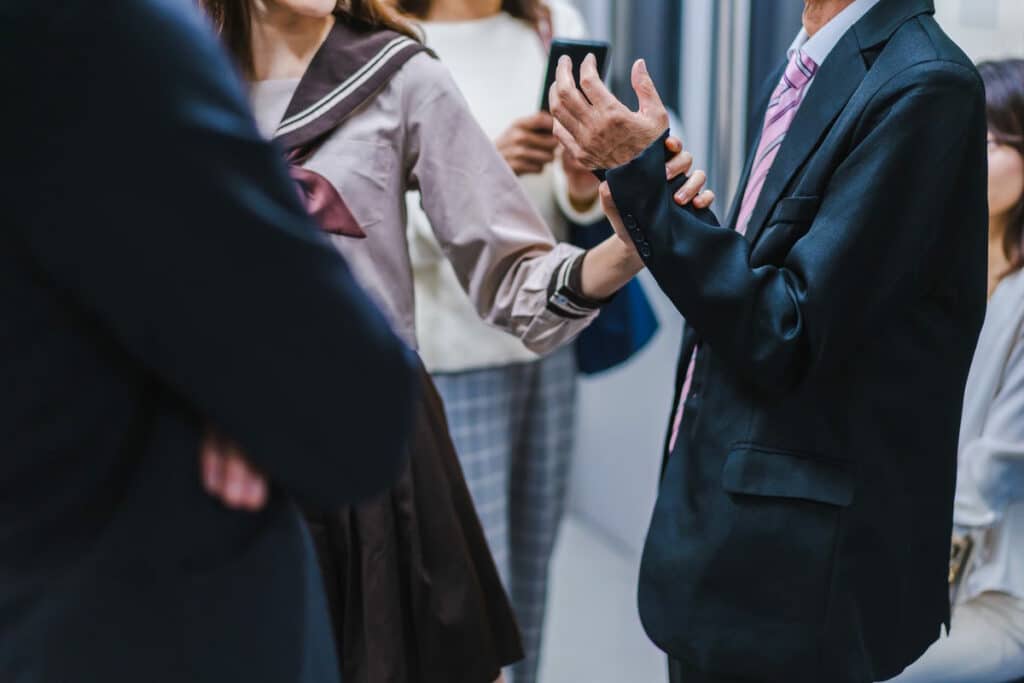 Chikan (groping assaults) on subway